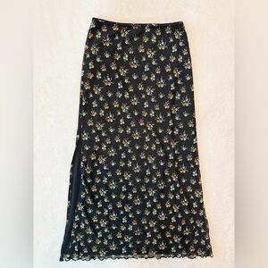 Y2K Urban Outfitters Black Floral Maxi Skirt